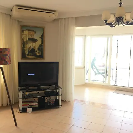 ベッド・アンド・ブレックファスト Comfortable Room In Amazing Terrace Flat *